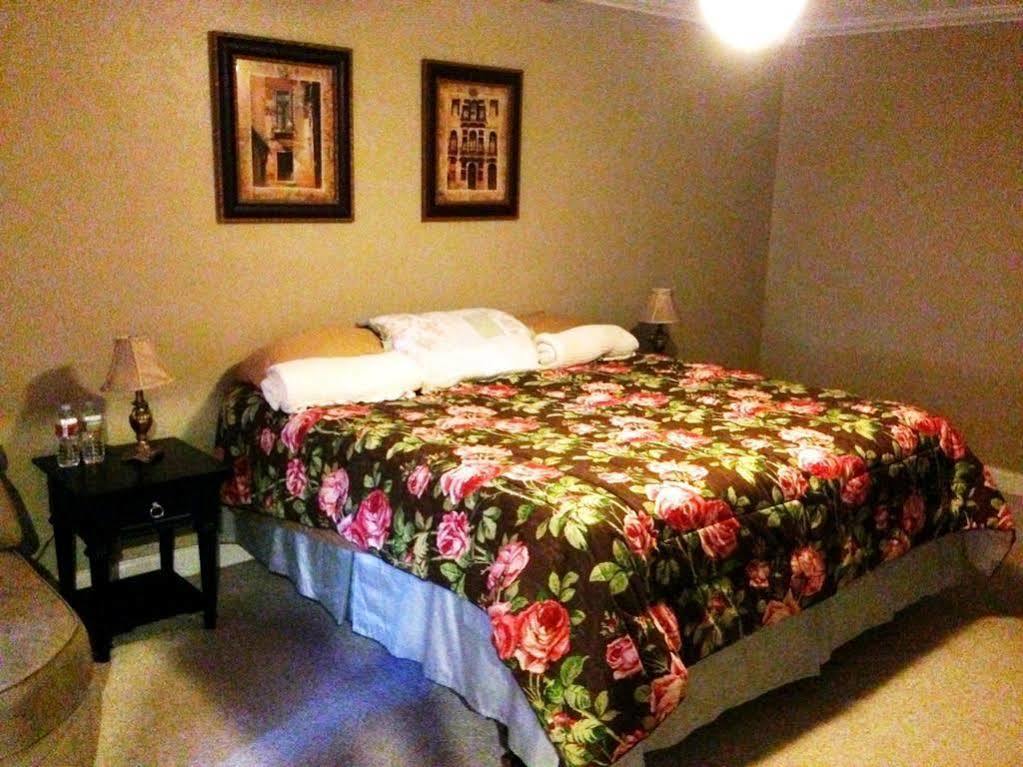 The Lodge At Cypress Falls Wimberley Bagian luar foto